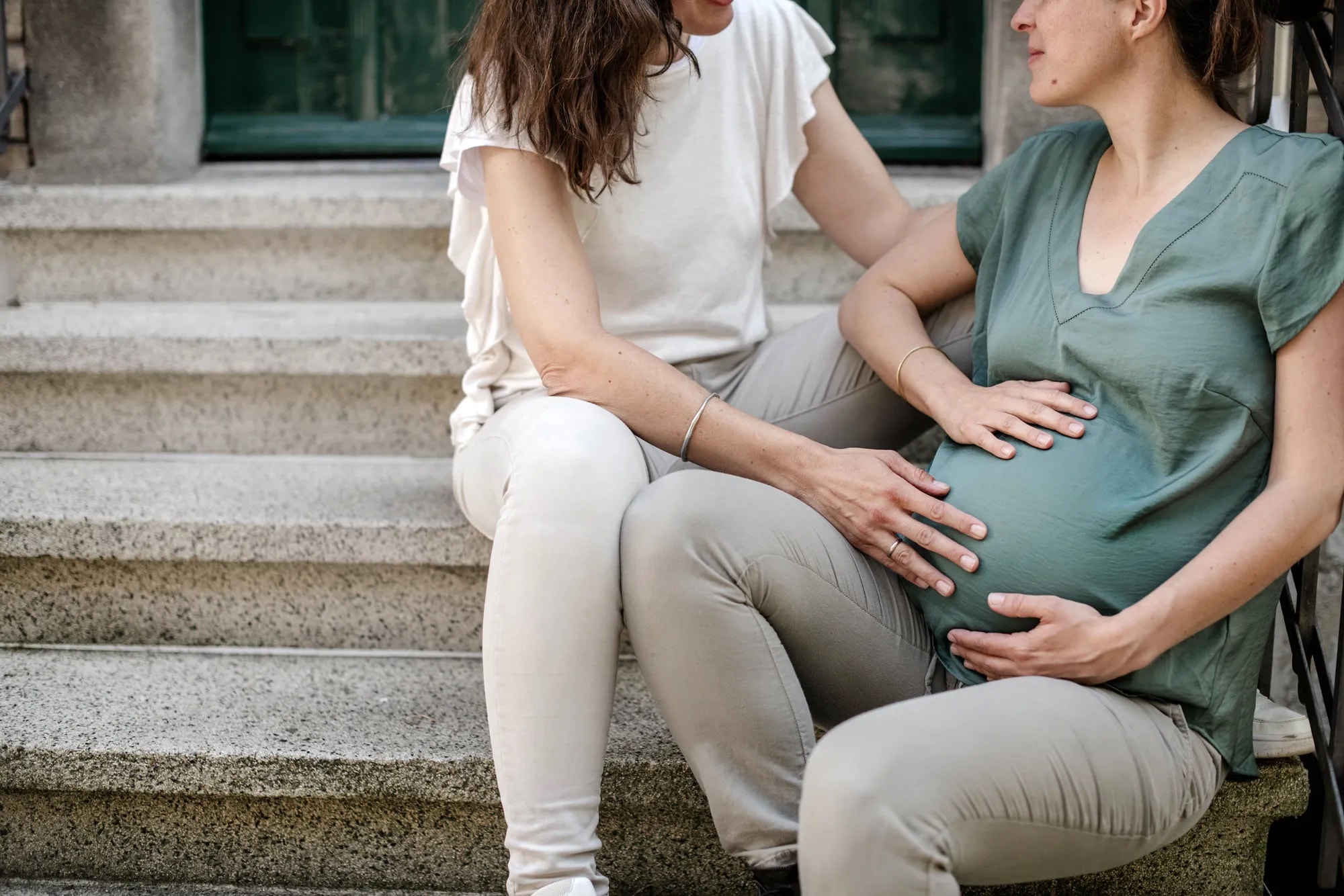 The situation can also be stressful for relatives - understanding, concrete support, and timely help are crucial for all parties involved.